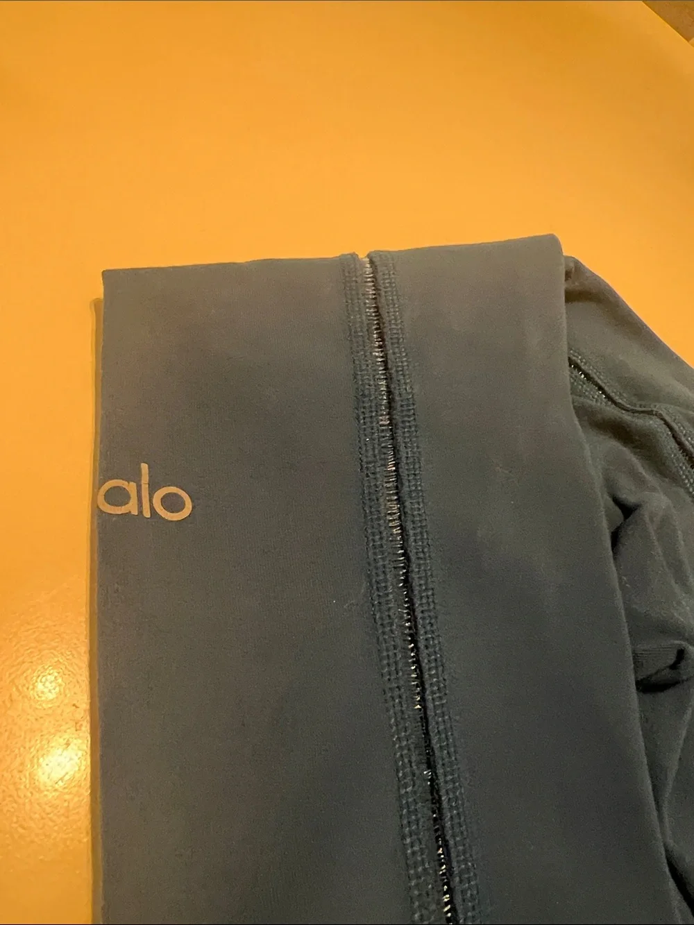 ALO Yoga Teal Blue Leggings with Reflective Logo